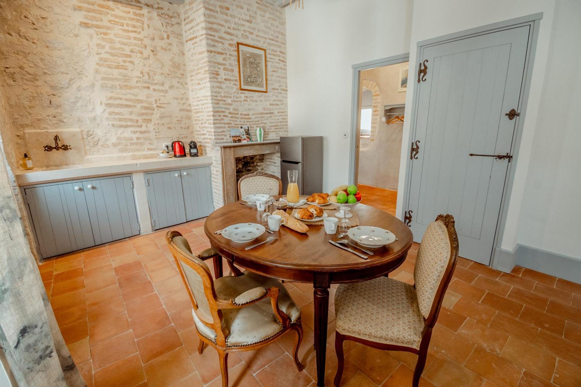 La Chambre Bleue Lauzerte Dış mekan fotoğraf