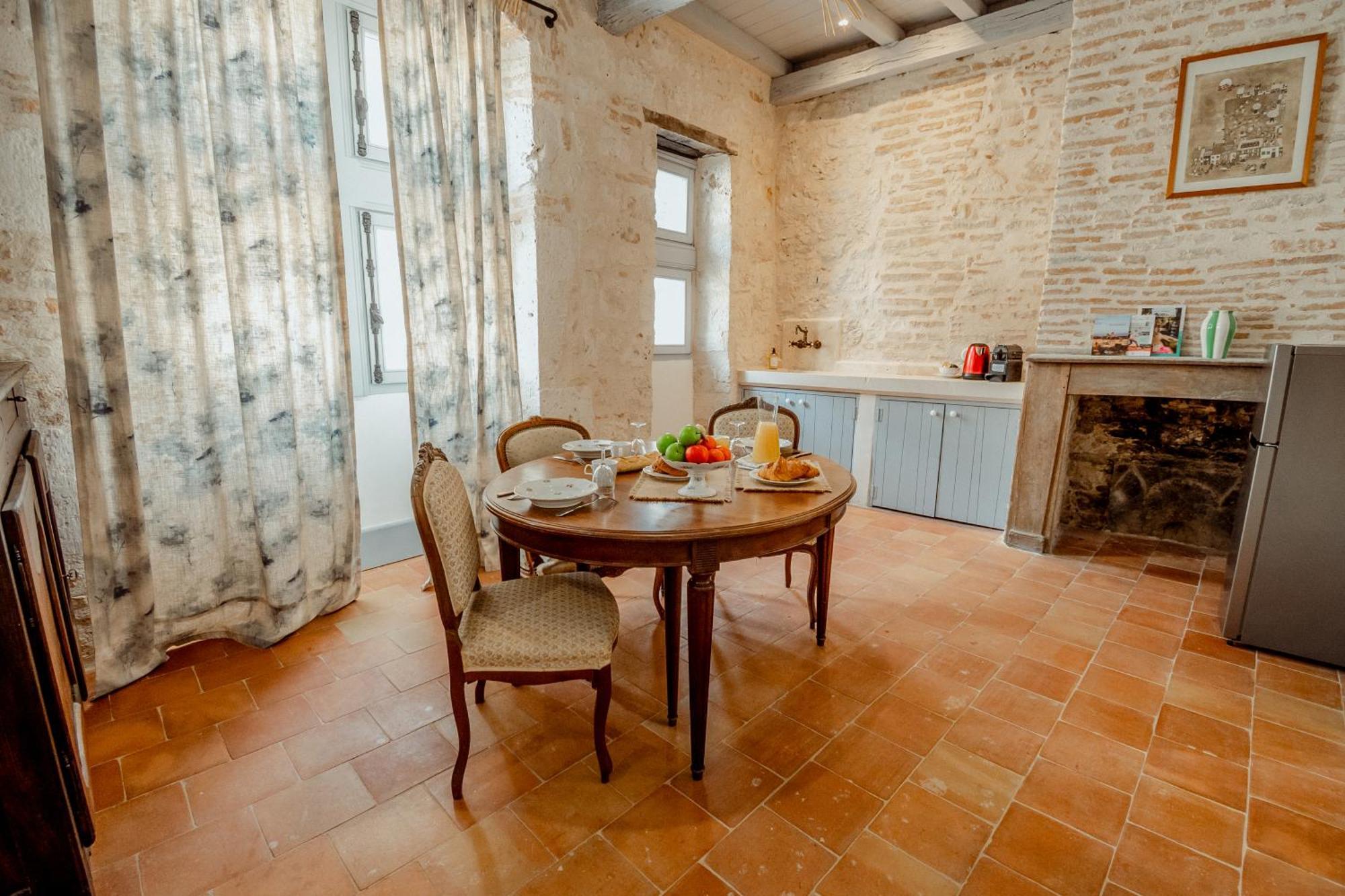 La Chambre Bleue Lauzerte Dış mekan fotoğraf