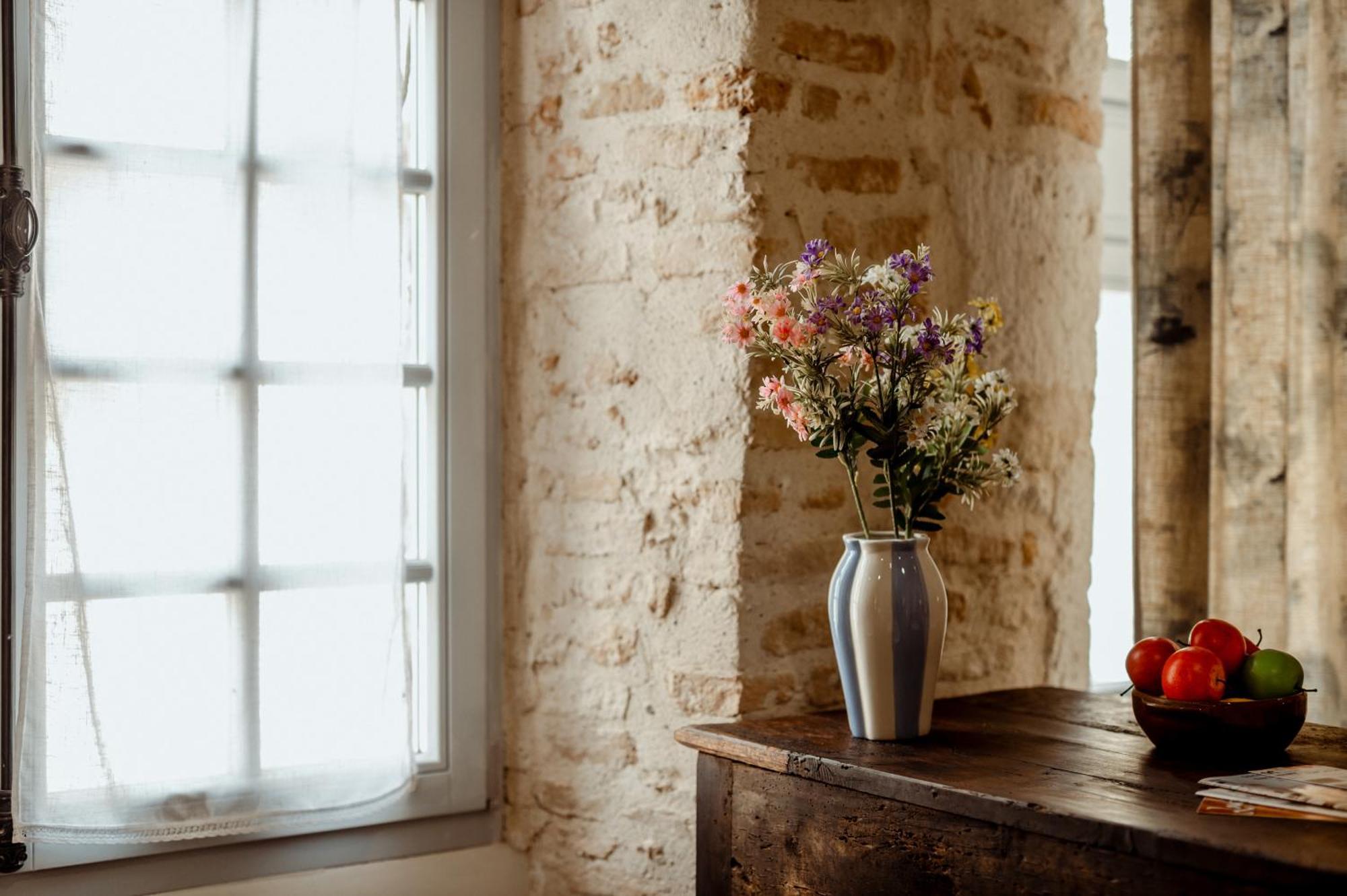 La Chambre Bleue Lauzerte Dış mekan fotoğraf
